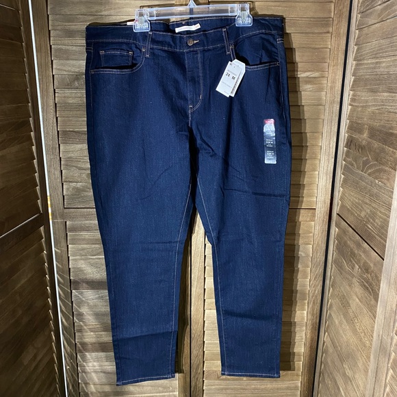 Levi's Denim - NWT Levi’s 711 Skinny Jeans